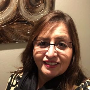 Meet your Posher, Petra